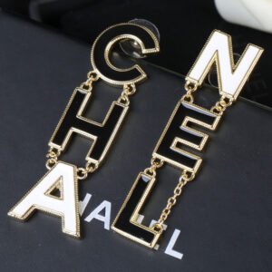 oCHANELo Earrings 842