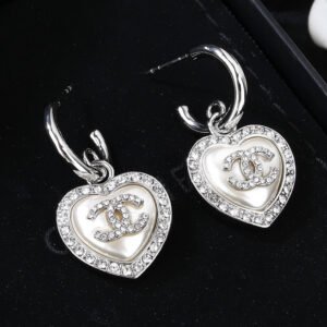 oCHANELo Earrings 844