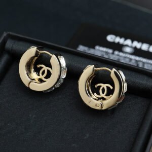 oCHANELo Earrings 885