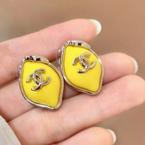 oCHANELo Earrings 893