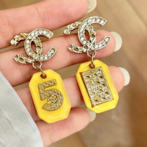 oCHANELo Earrings 936