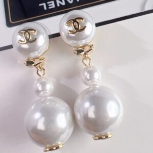 oCHANELo Earrings 938