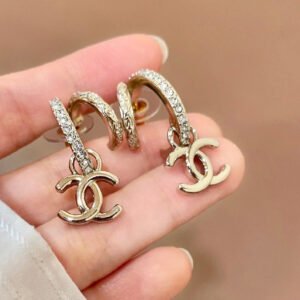 oCHANELo Earrings 954
