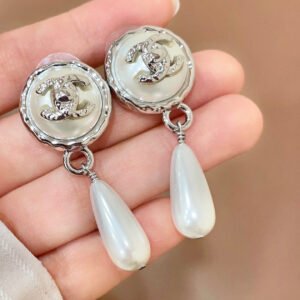 oCHANELo Earrings 959