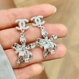 oCHANELo Earrings 988