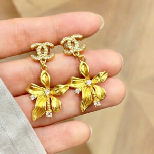 oCHANELo Earrings 989