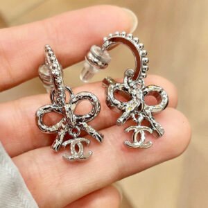 oCHANELo Earrings 994