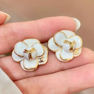 oCHANELo Earrings 1030