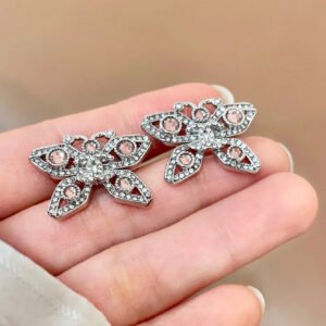 oCHANELo Earrings 1050