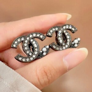 oCHANELo Earrings 1067