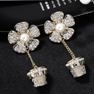 oCHANELo Earrings 1071