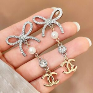 oCHANELo Earrings 1085