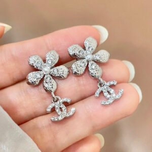 oCHANELo Earrings 1092