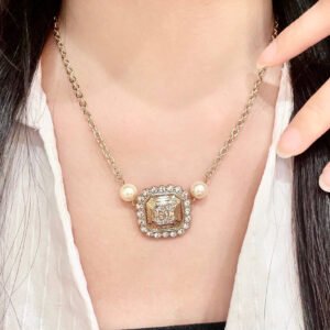 oCHANELo Necklaces 027