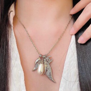 oCHANELo Necklaces 035