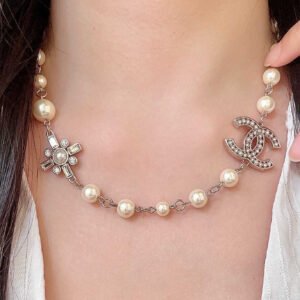 oCHANELo Necklaces 081