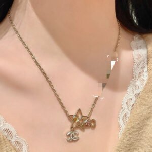 oCHANELo Necklaces 084