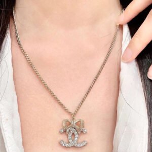 oCHANELo Necklaces 089