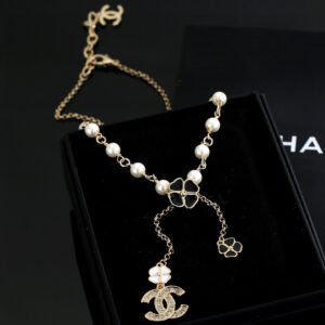 oCHANELo Necklaces 109