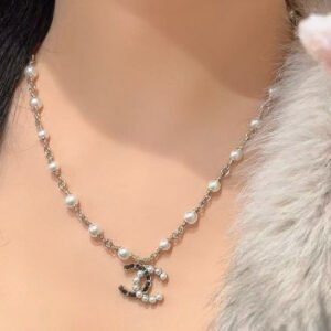 oCHANELo Necklaces 131