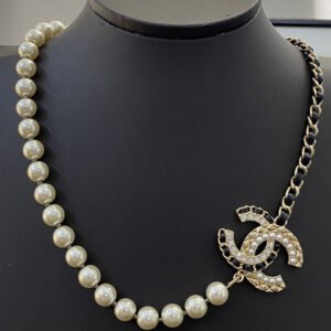 oCHANELo Necklaces 139