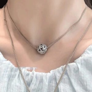 oCHANELo Necklaces 140