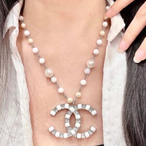 oCHANELo Necklaces 176