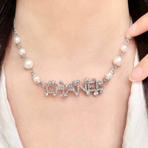 oCHANELo Necklaces 186