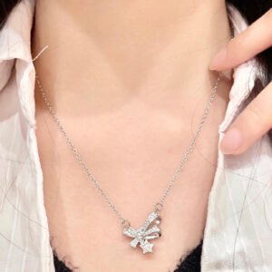 oCHANELo Necklaces 197