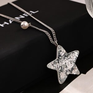 oCHANELo Necklaces 202