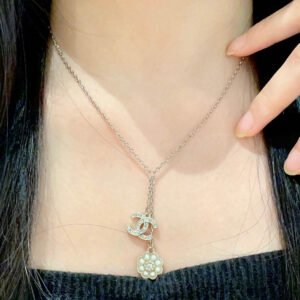 oCHANELo Necklaces 219