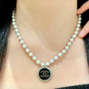 oCHANELo Necklaces 223