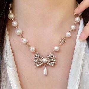 oCHANELo Necklaces 275