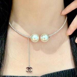 oCHANELo Necklaces 330