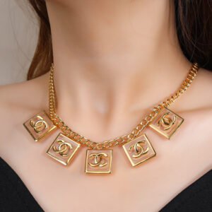 oCHANELo Necklaces 335