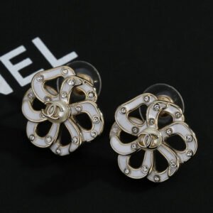oCHANELo Earrings 374