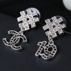 oCHANELo Earrings 379