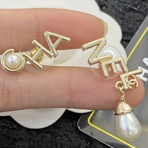 oCHANELo Earrings 394