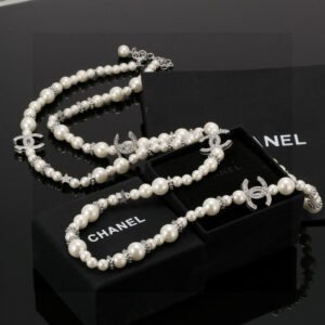 oCHANELo Necklaces 383