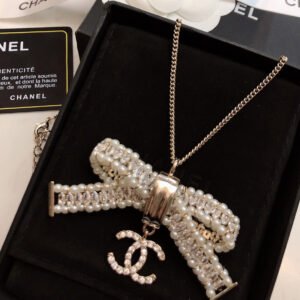 oCHANELo Necklaces 385