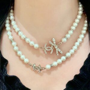 oCHANELo Necklaces 388