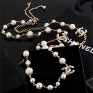 oCHANELo Necklaces 389