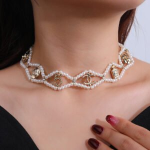 oCHANELo Necklaces 394