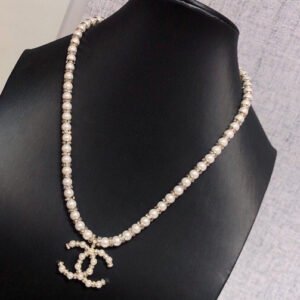 oCHANELo Necklaces 401