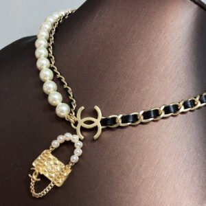 oCHANELo Necklaces 402