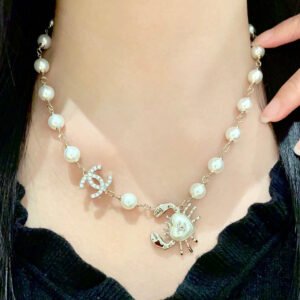 oCHANELo Necklaces 424