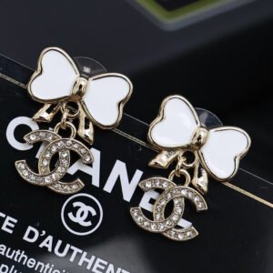 oCHANELo Earrings 412