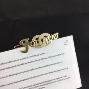 oCHANELo Hair Clips 0010