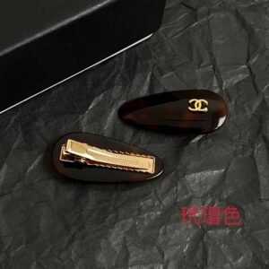oCHANELo Hair Clips 0054