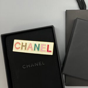 oCHANELo Hair Clips 0071